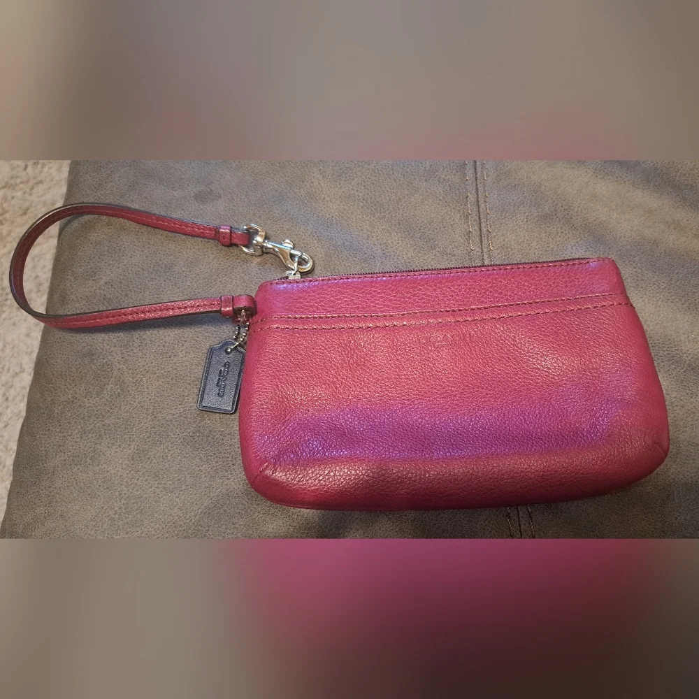 Red Coach Leather Wristlet Logo Tag Office School Work Church NWOT